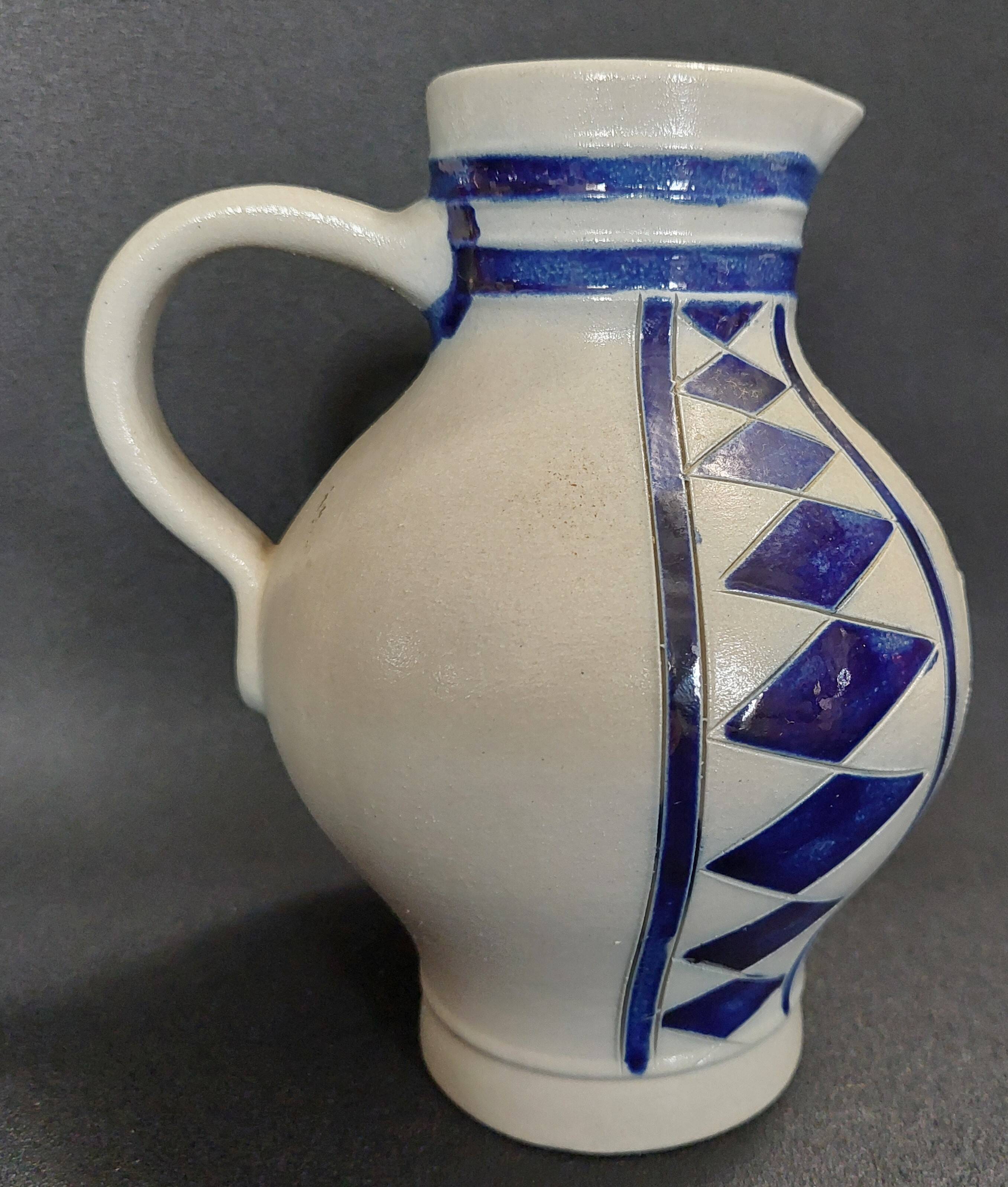 Salt-glazed stoneware jug in cobalt blue, Germany, Westerwald, 20th century.