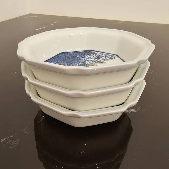3 small vintage Japanese Takahashi porcelain bowls - Octagonal