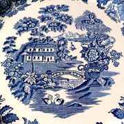 Set of 2 vintage ceramic dishes, churchill england