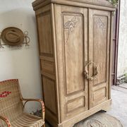 Art Deco wardrobe in raw oak wood