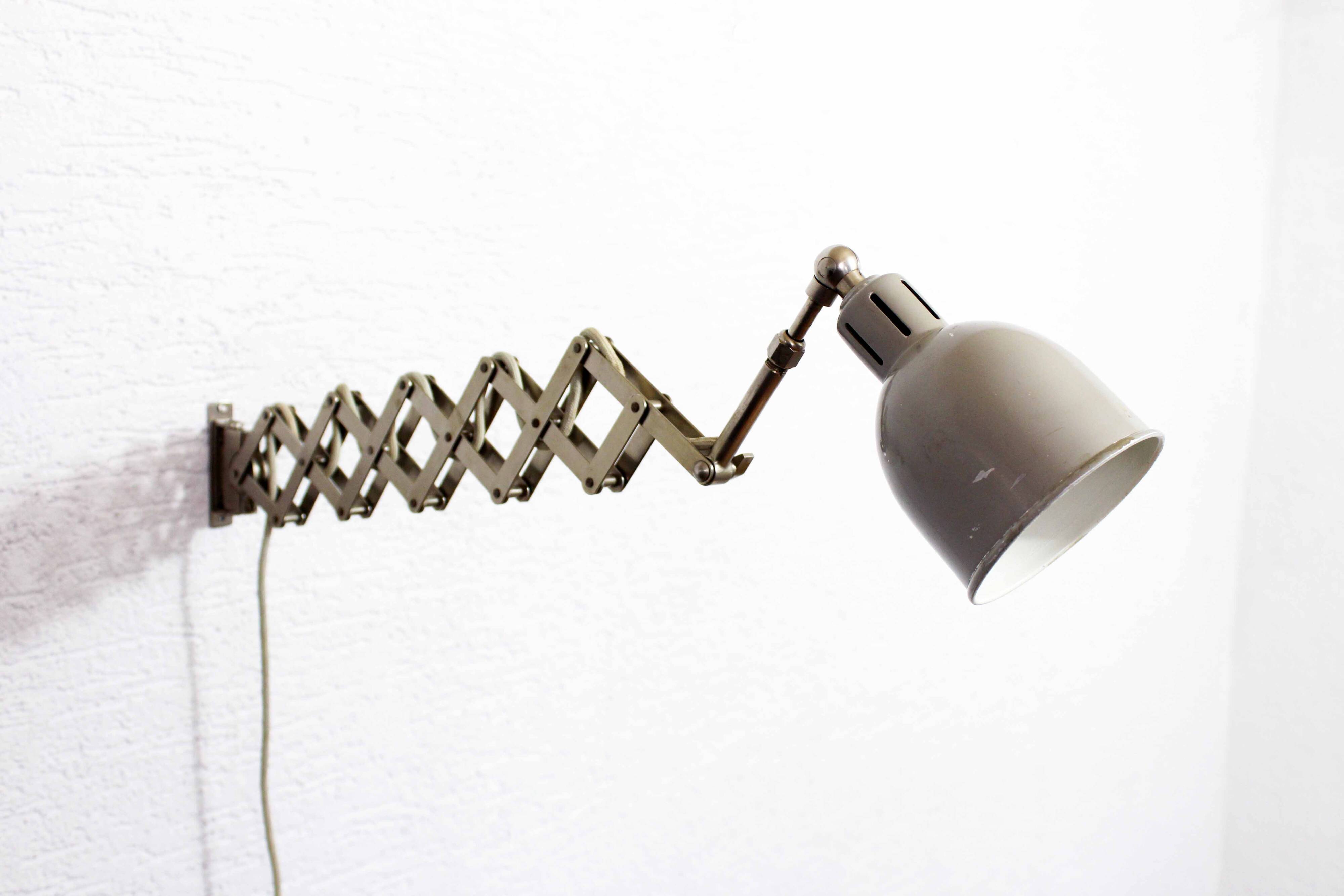 Bauhaus wall lamp by Alfred Müller, Switzerland 1930