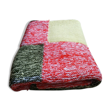 Plaid en patchwork tricoté main