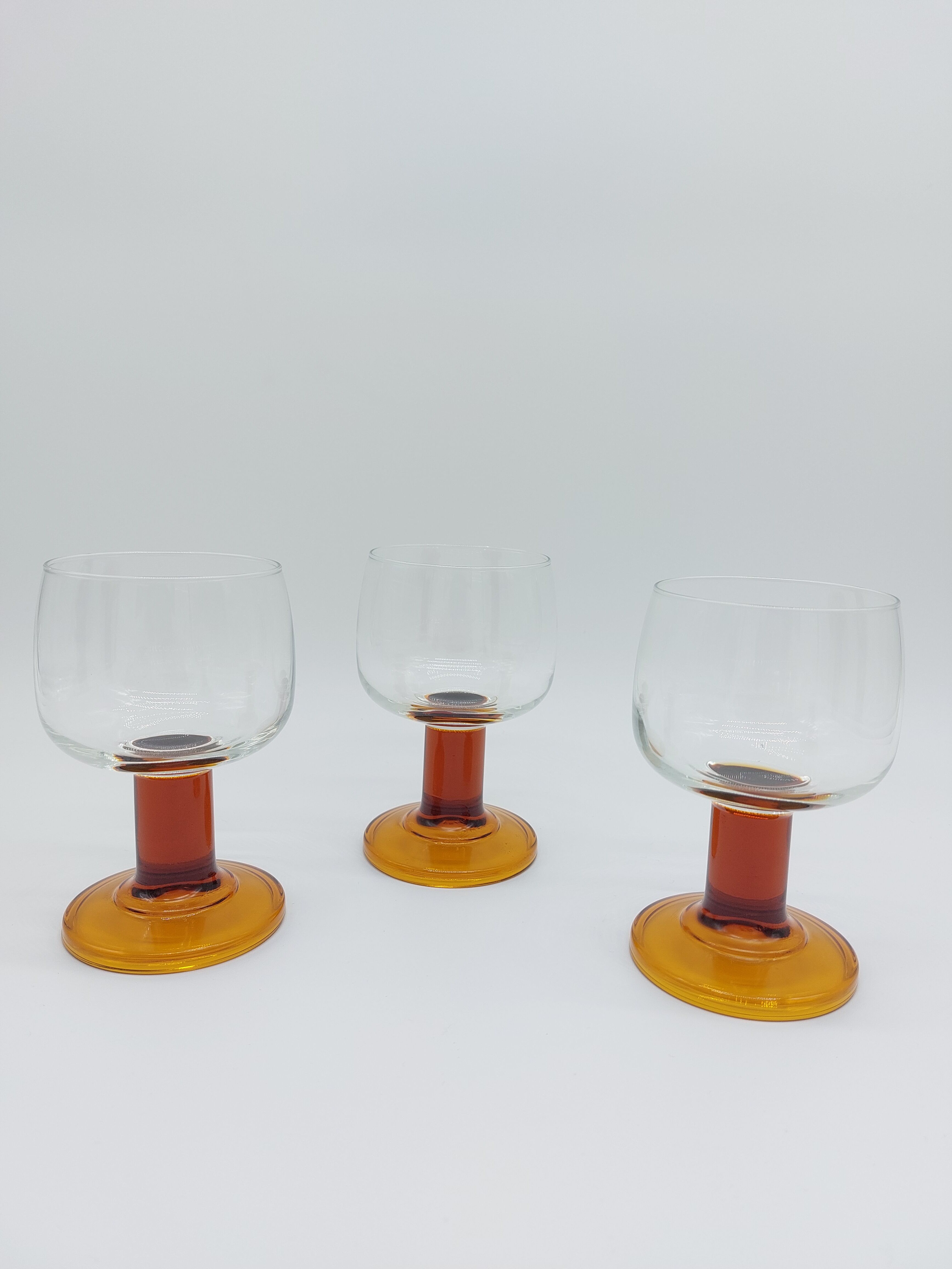 Lot de 4 verres ambré