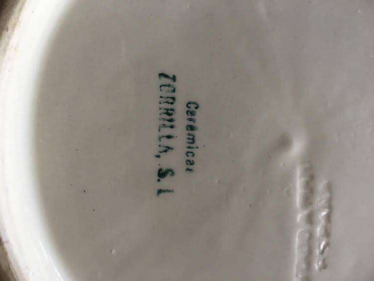 Spanish ceramic decorative plate "pascual zorilla"