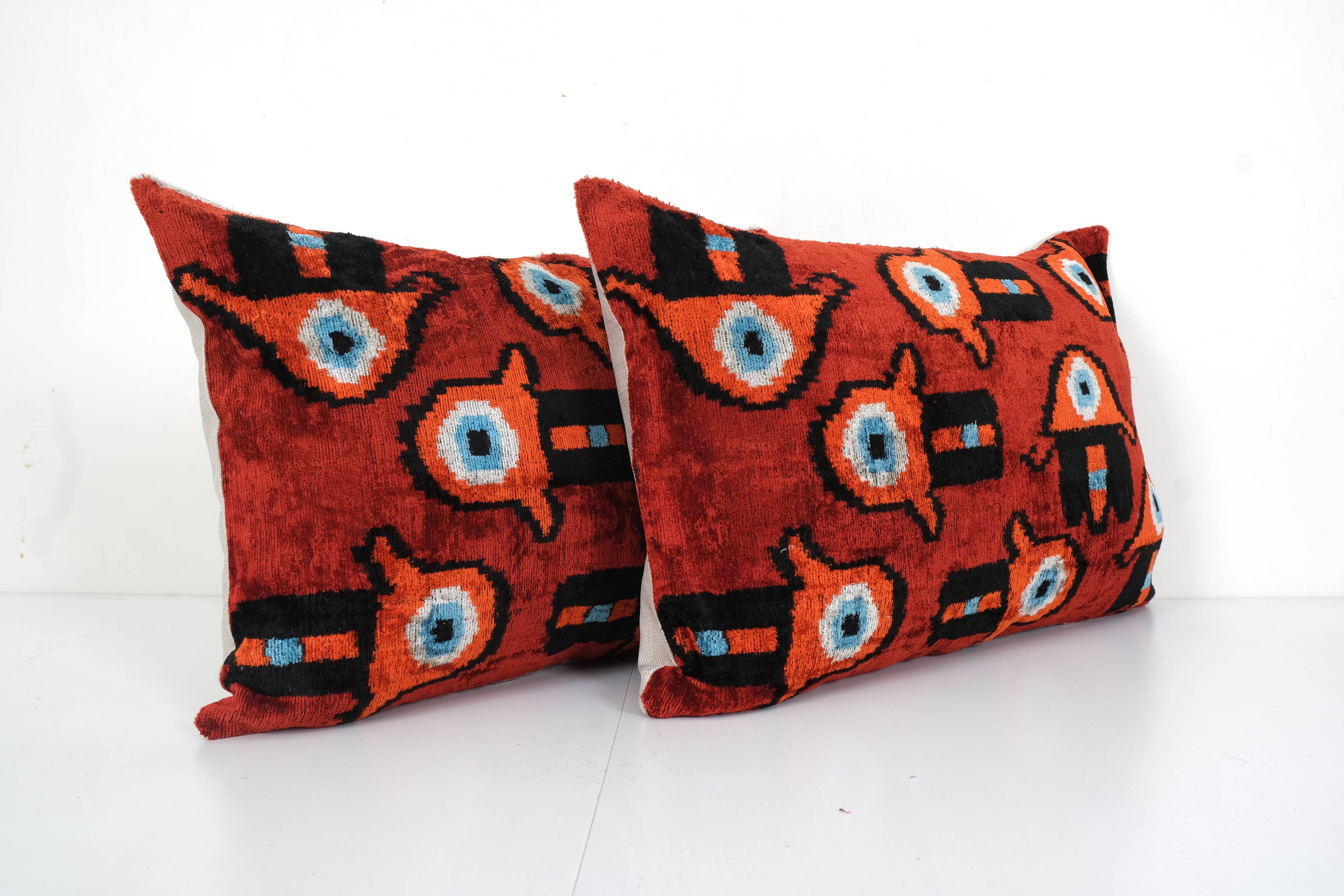 Paire de coussins Ikat