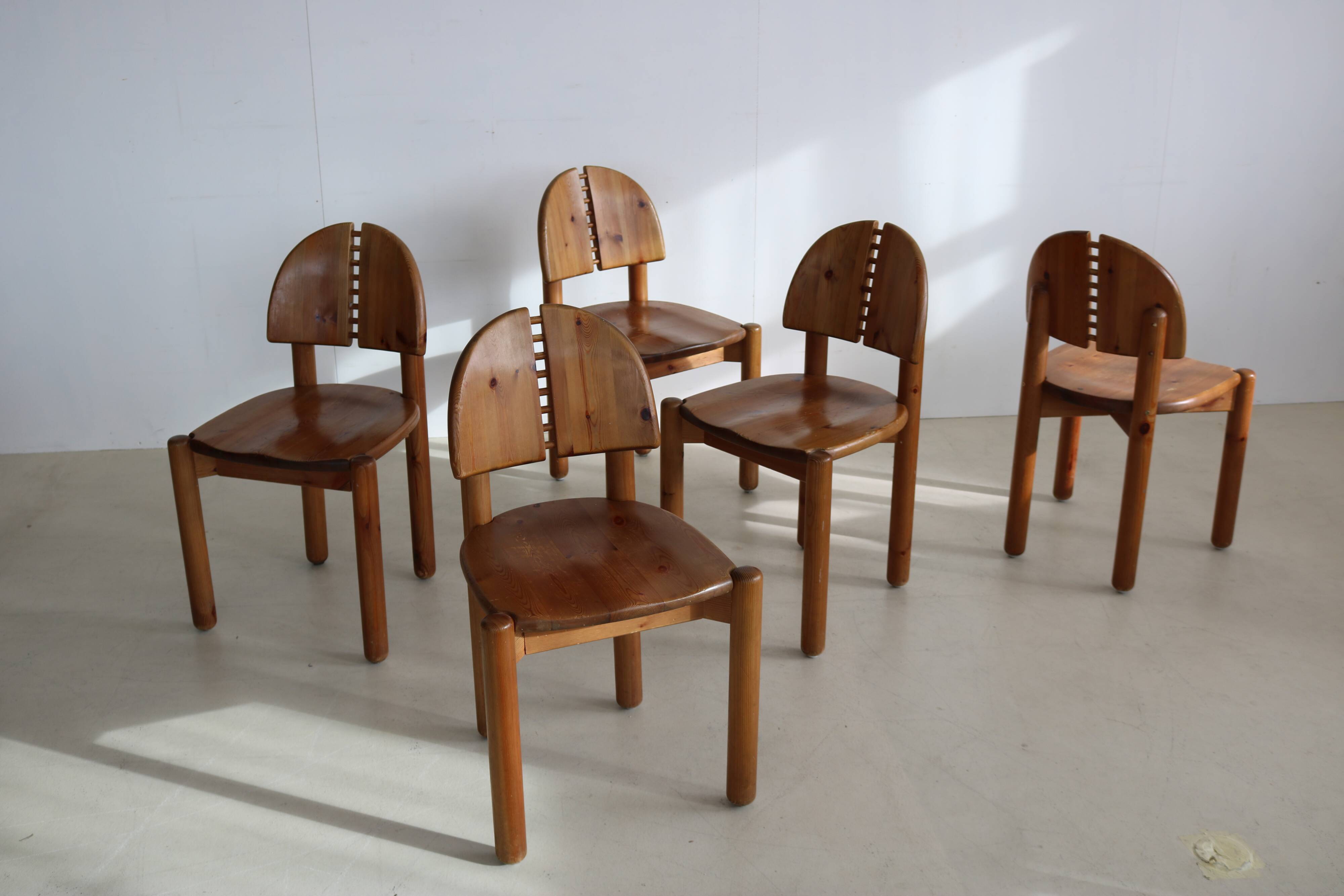 set of 5 dining chairs in style of Rainer Daumiller