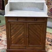 Toilet furniture in pitch pine and marble top - 30s