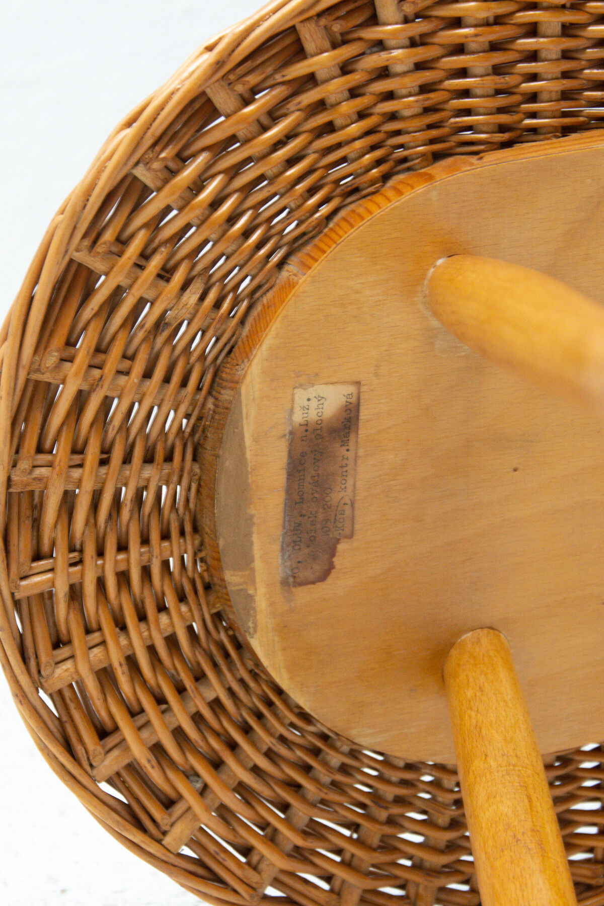 Tabouret en rotin du milieu du siècle par Jan Kalous pour ÚLUV, années 1960, Tchécoslovaquie
