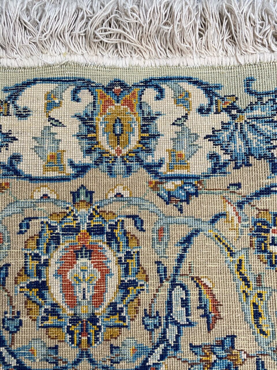 Beautiful large vintage Persian carpet of Kashan 230x330 cm