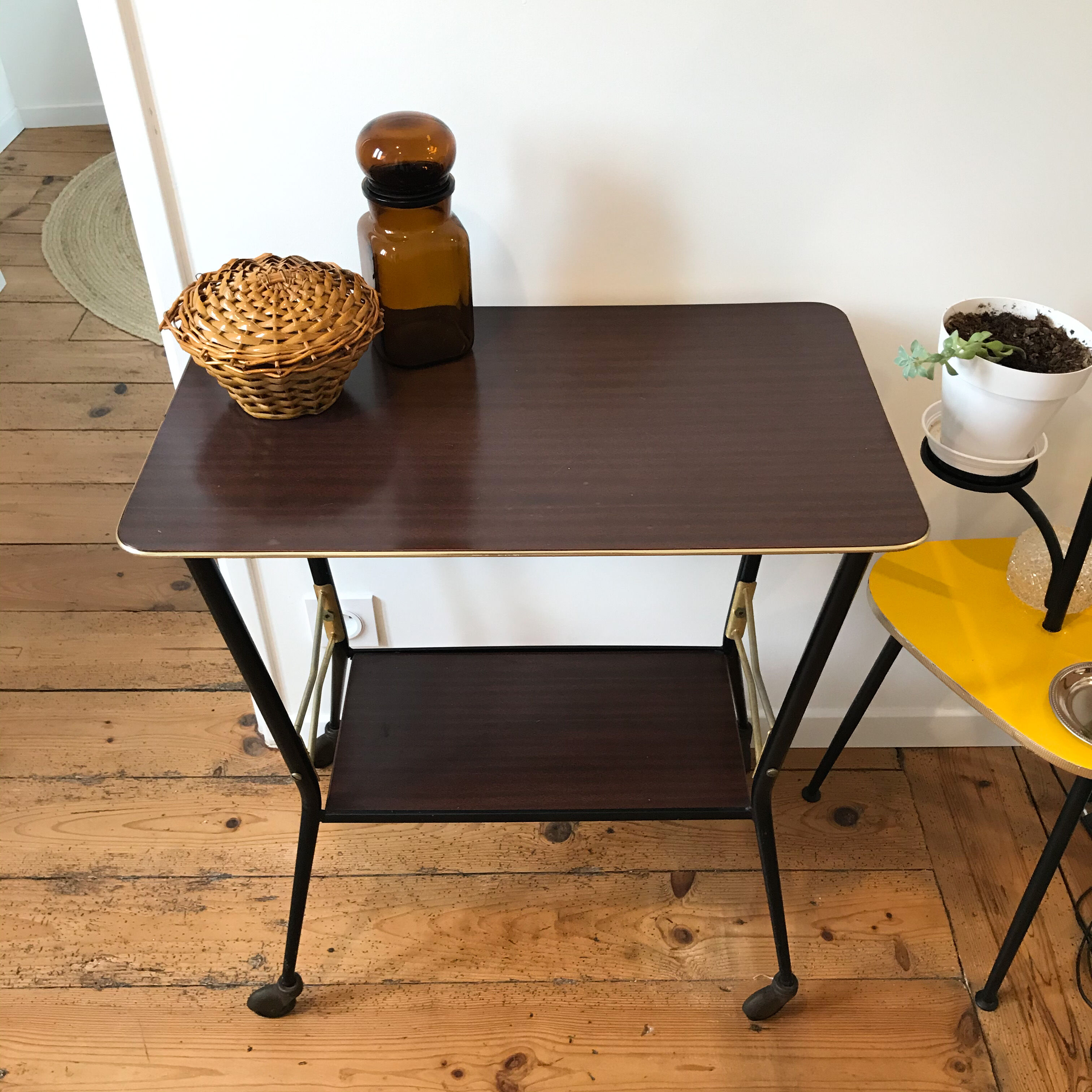 Desserte, old TV furniture, black and gold