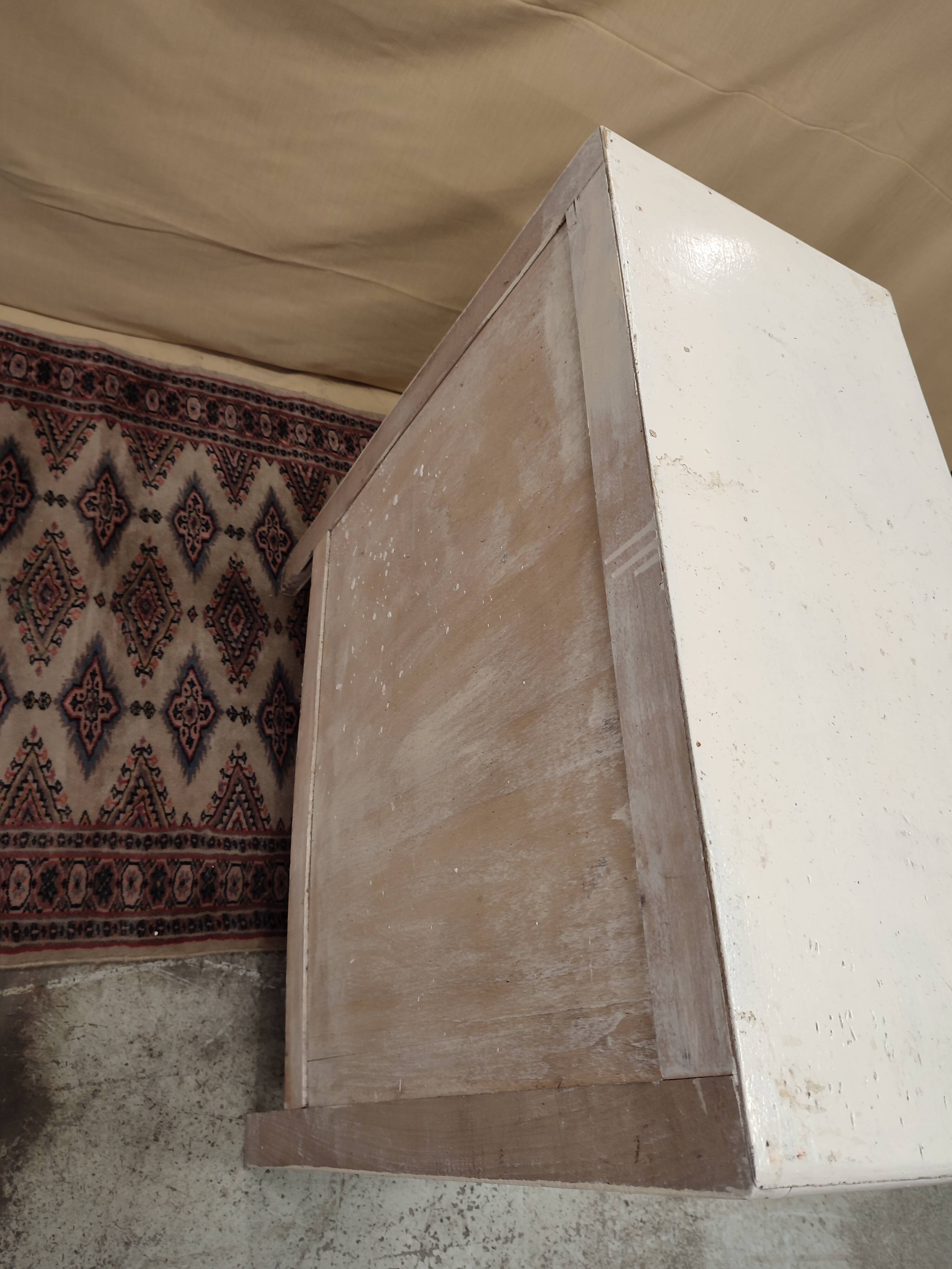 Chest of drawers white wood