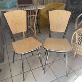 Paire de chaises en Formica effet bois