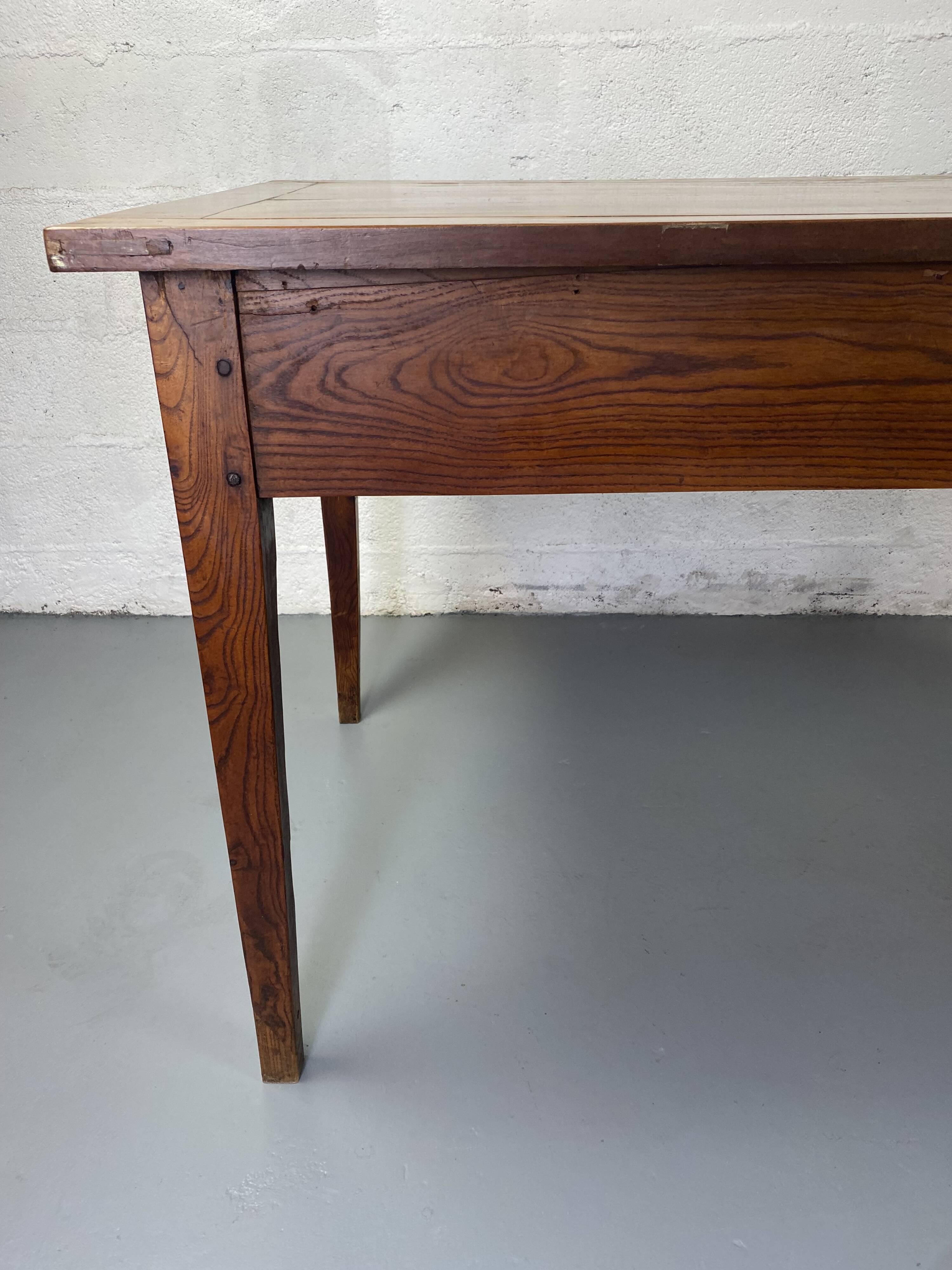 Table de Ferme Vintage en Bois Massif