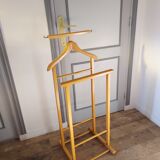 Beech valet