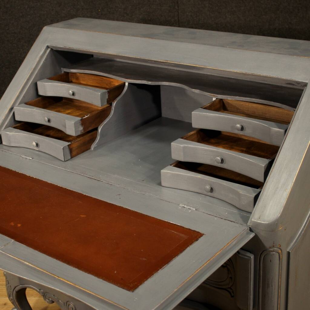 Shabby chic style lacquered wood sloping desk or chest of drawers, circa 1920-1930