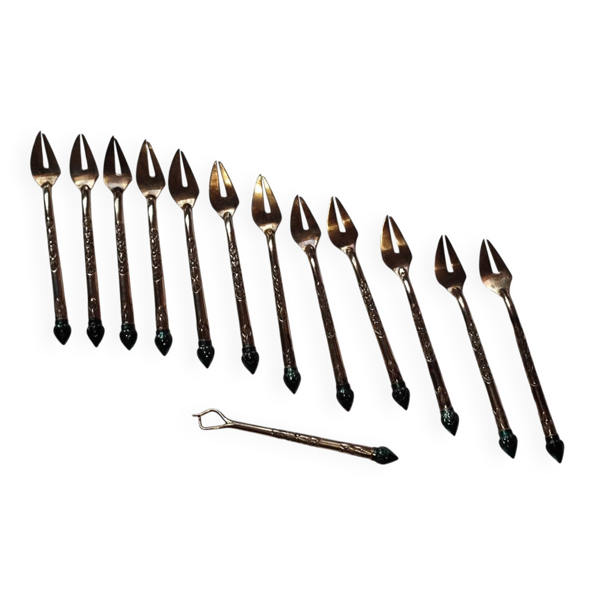 Set of oyster spoons