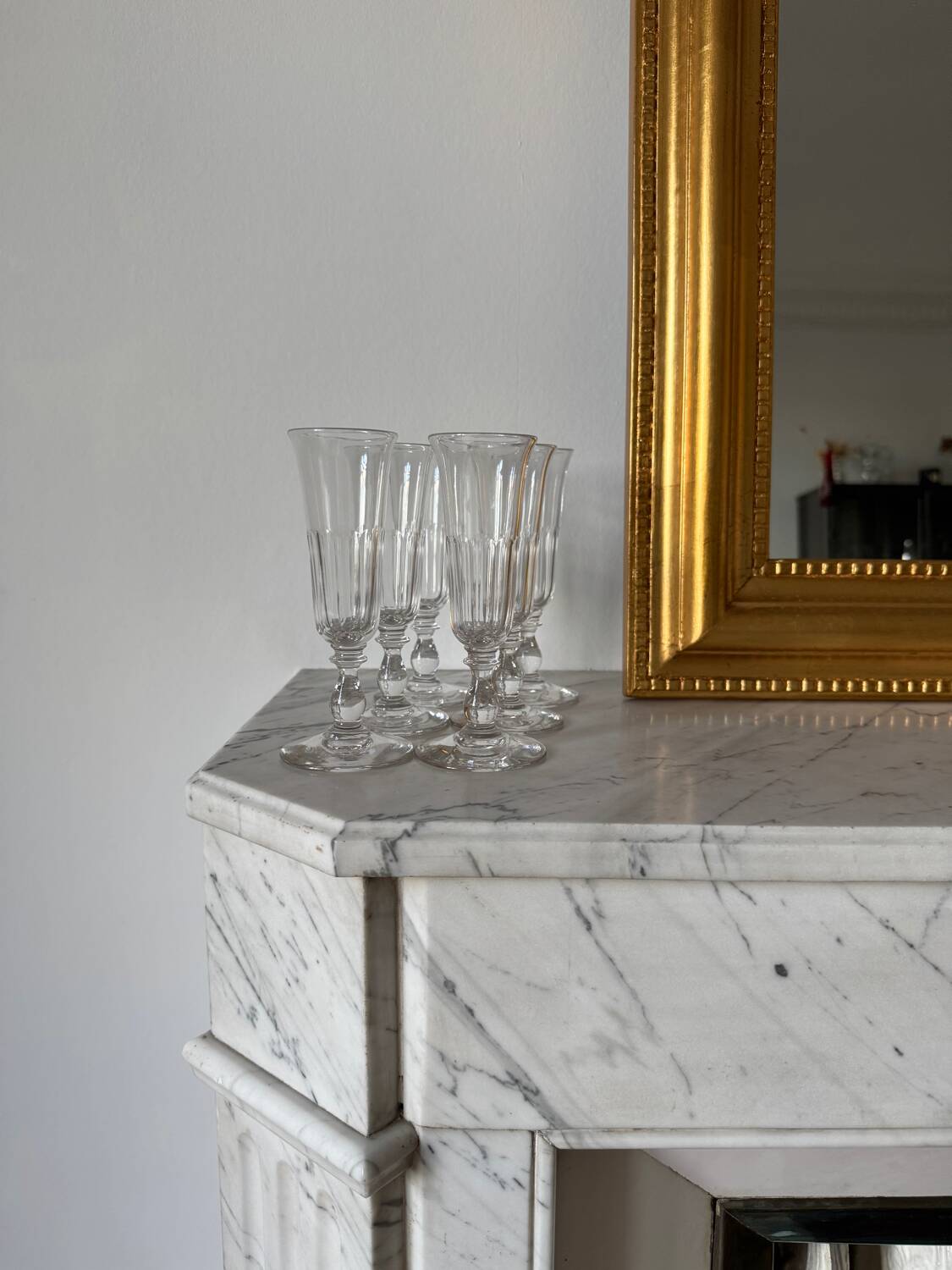 19th-century crystal flutes 🥂