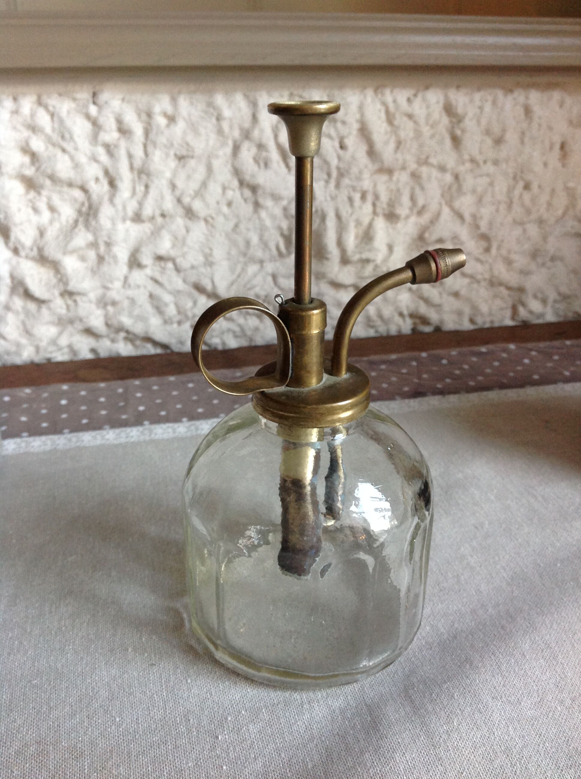 Former ribbed glass vaporizer vintage 70