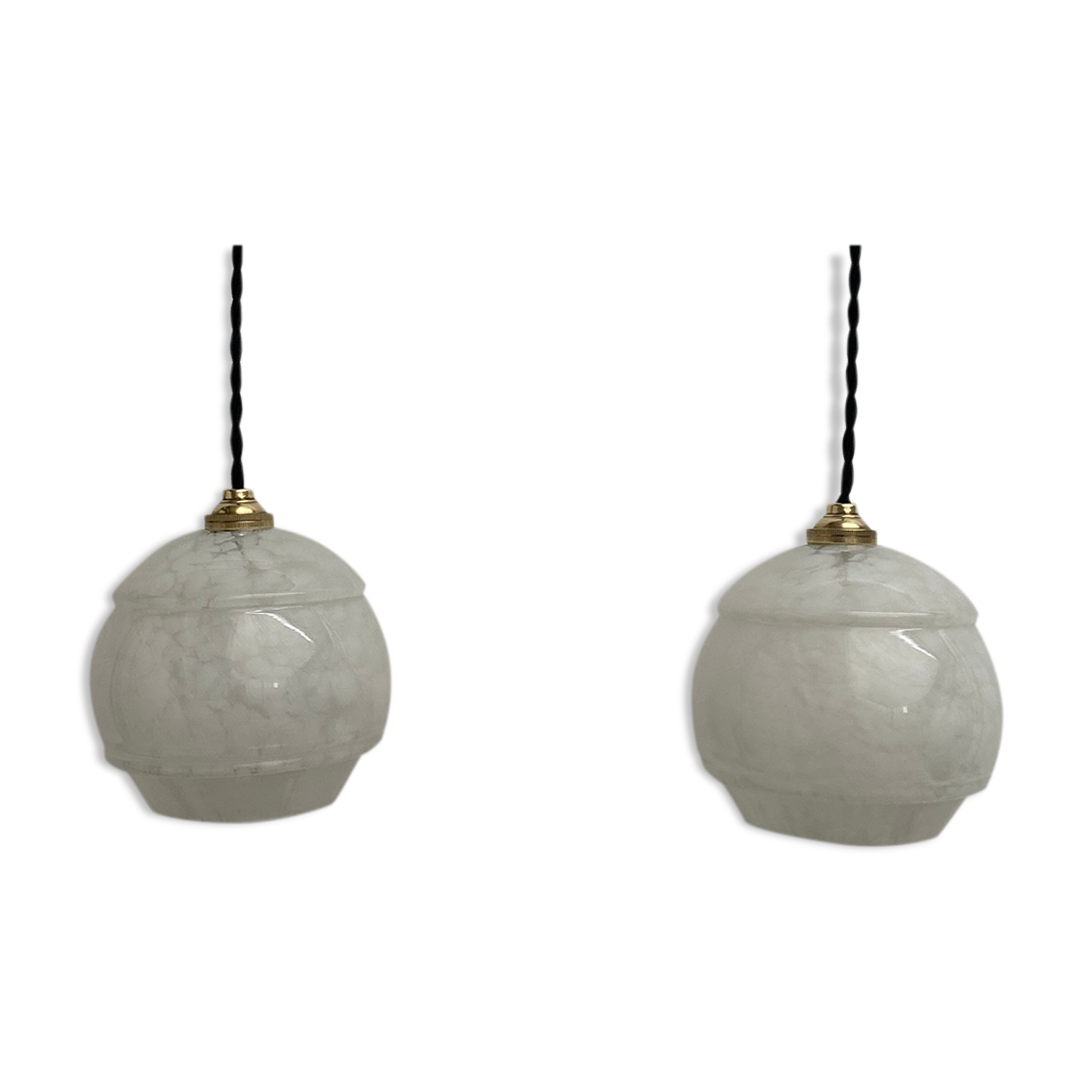 Lot 2 round clichy glass hanging lamps