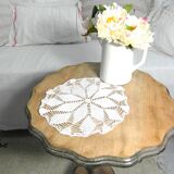 Round placemat in French crocheted lace in white cotton