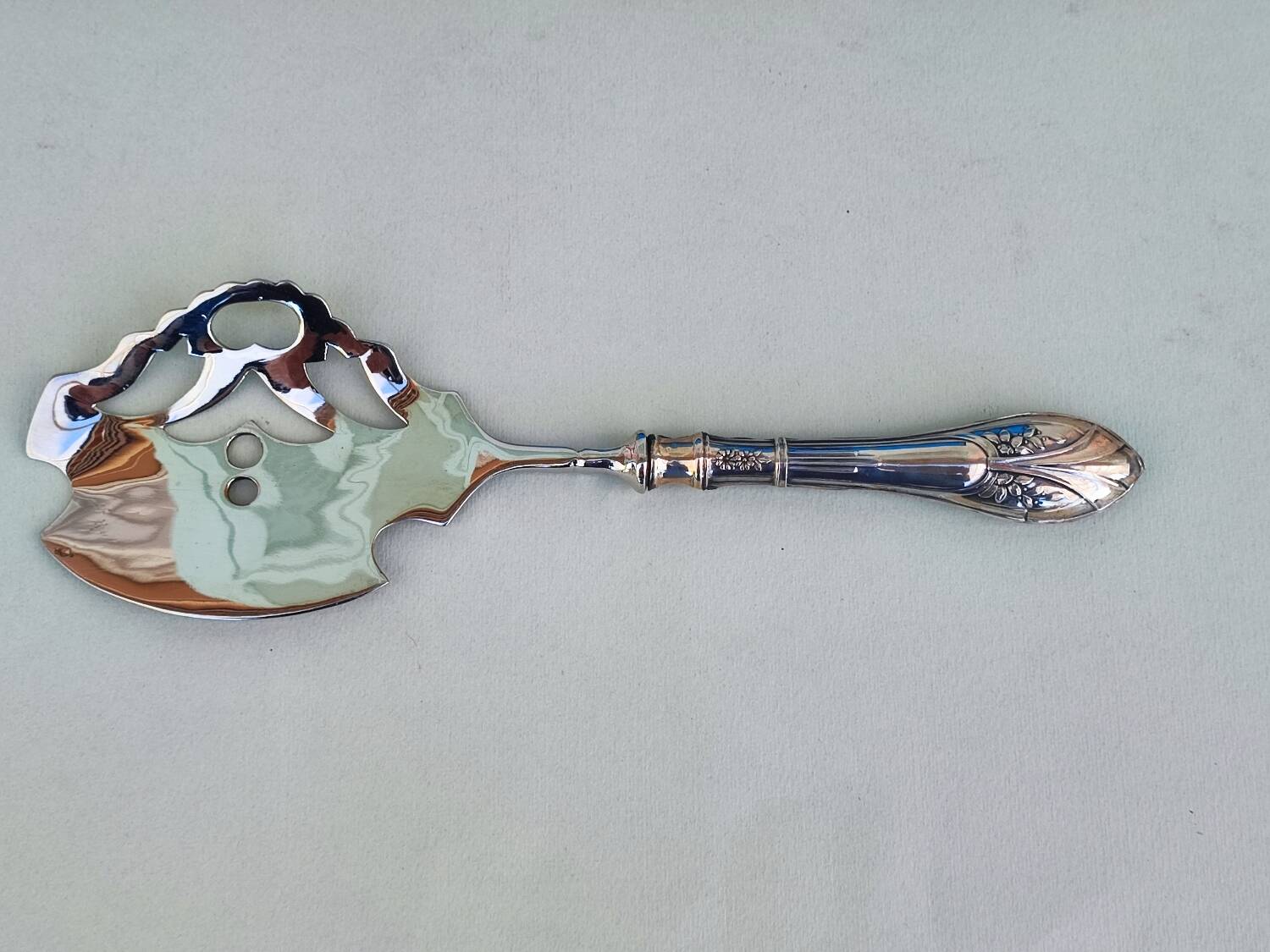 Silverplated cake knife /scoop