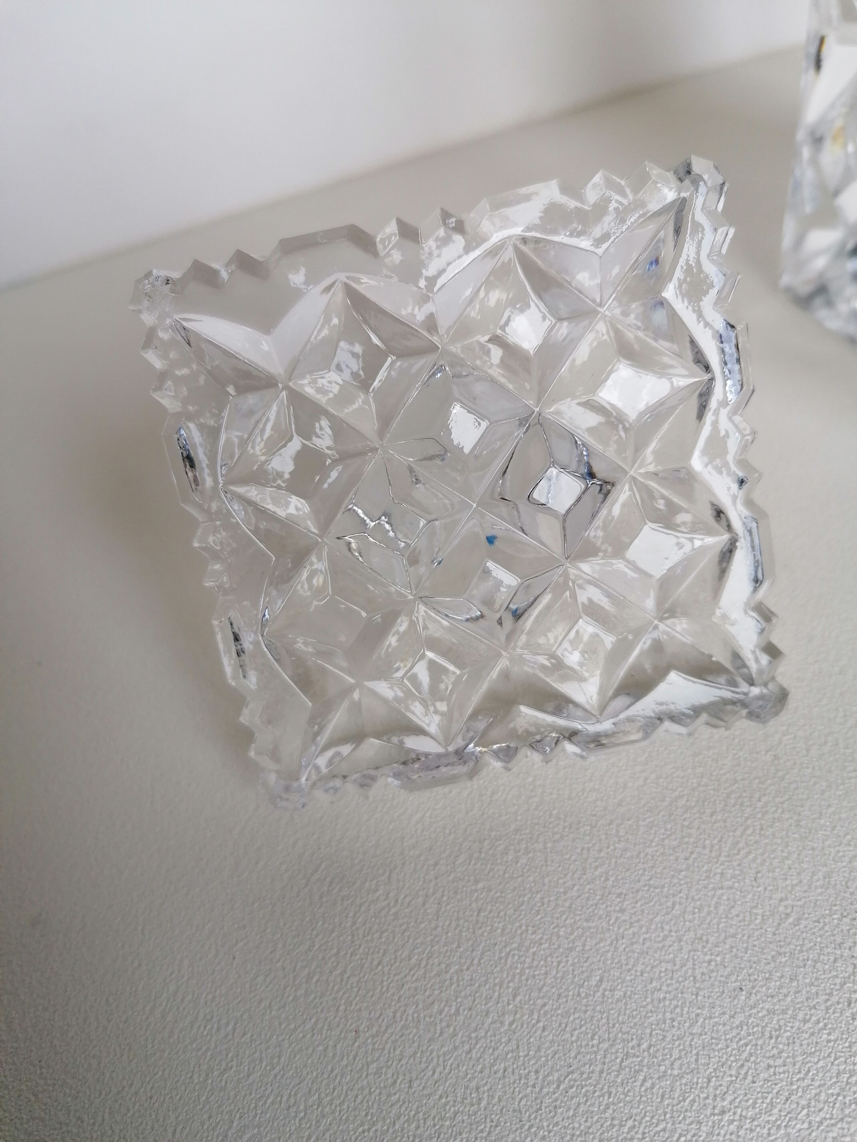 Crystal whisky service