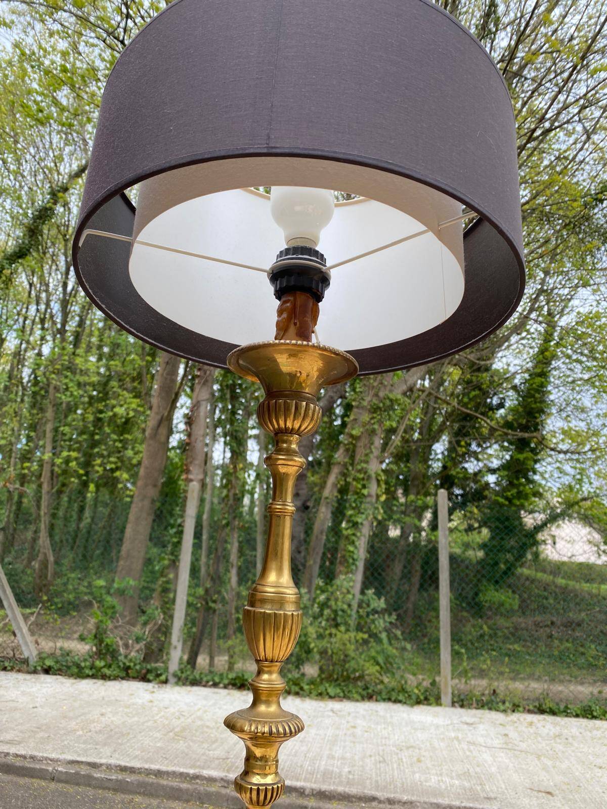 Vintage candle holder lamp in gilded bronze from the 19th century.