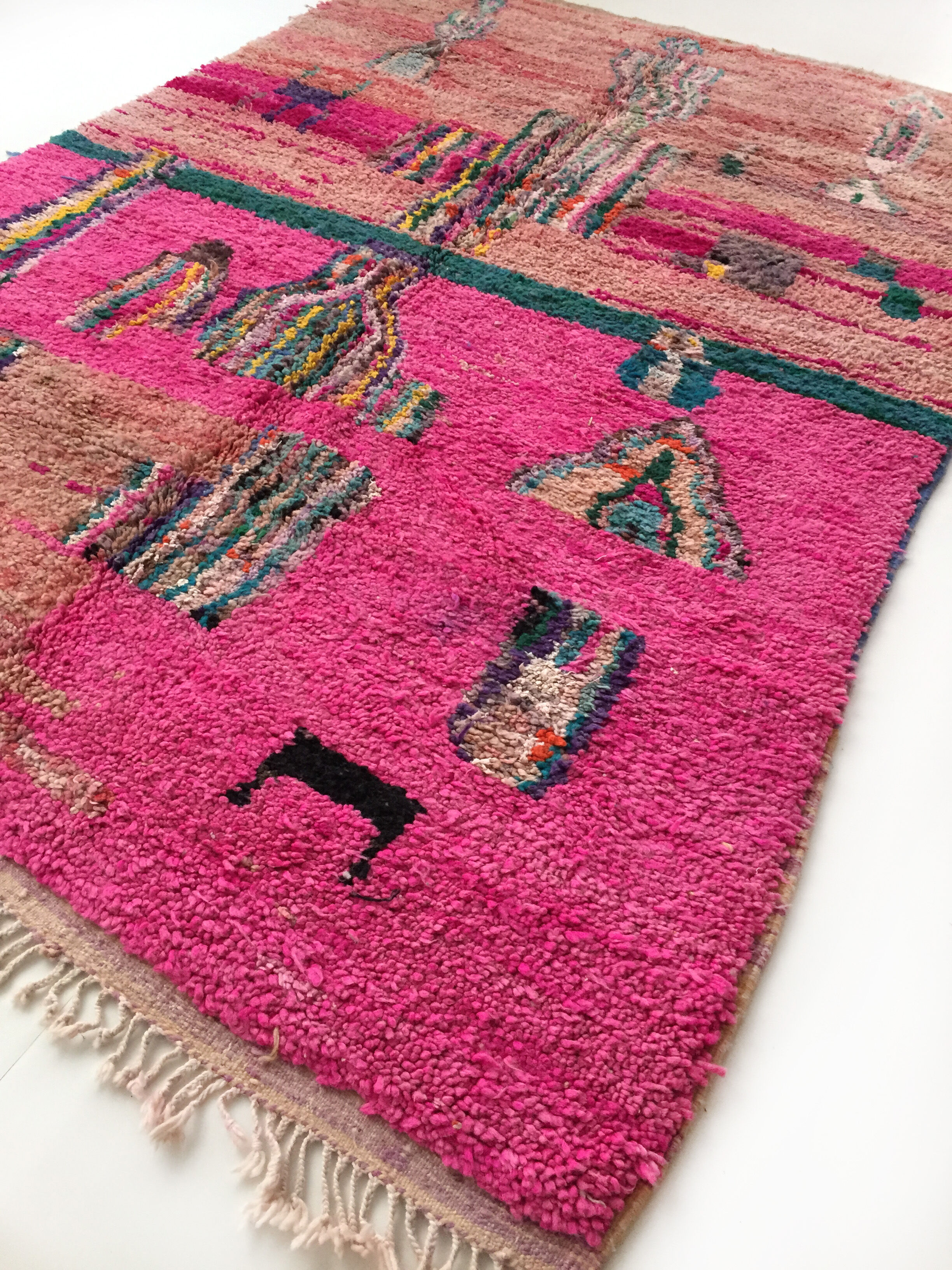 Moroccan Berber carpet Boujaad with colorful patterns 252x168m