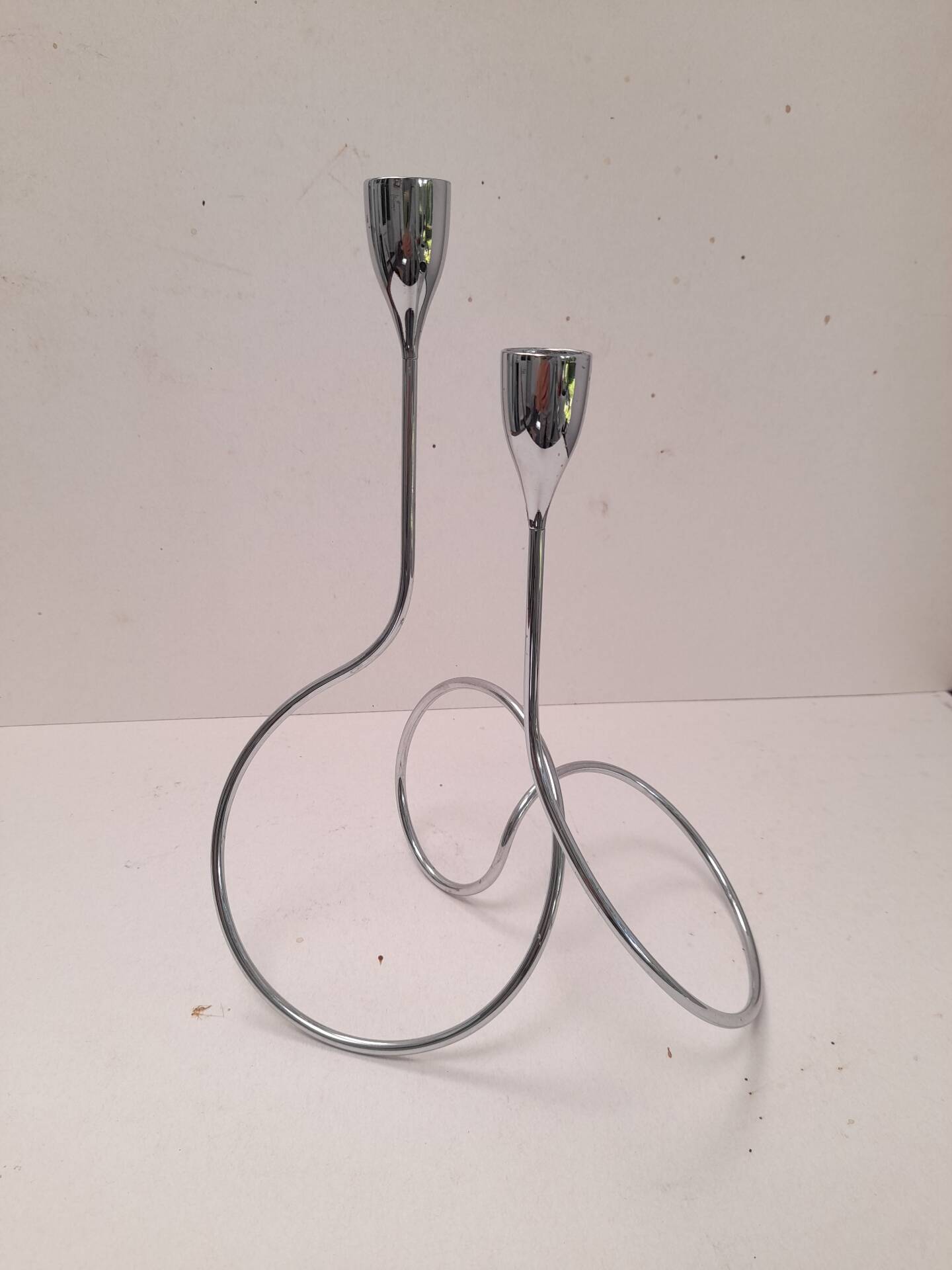 Curved chrome candlestick Black+Blum