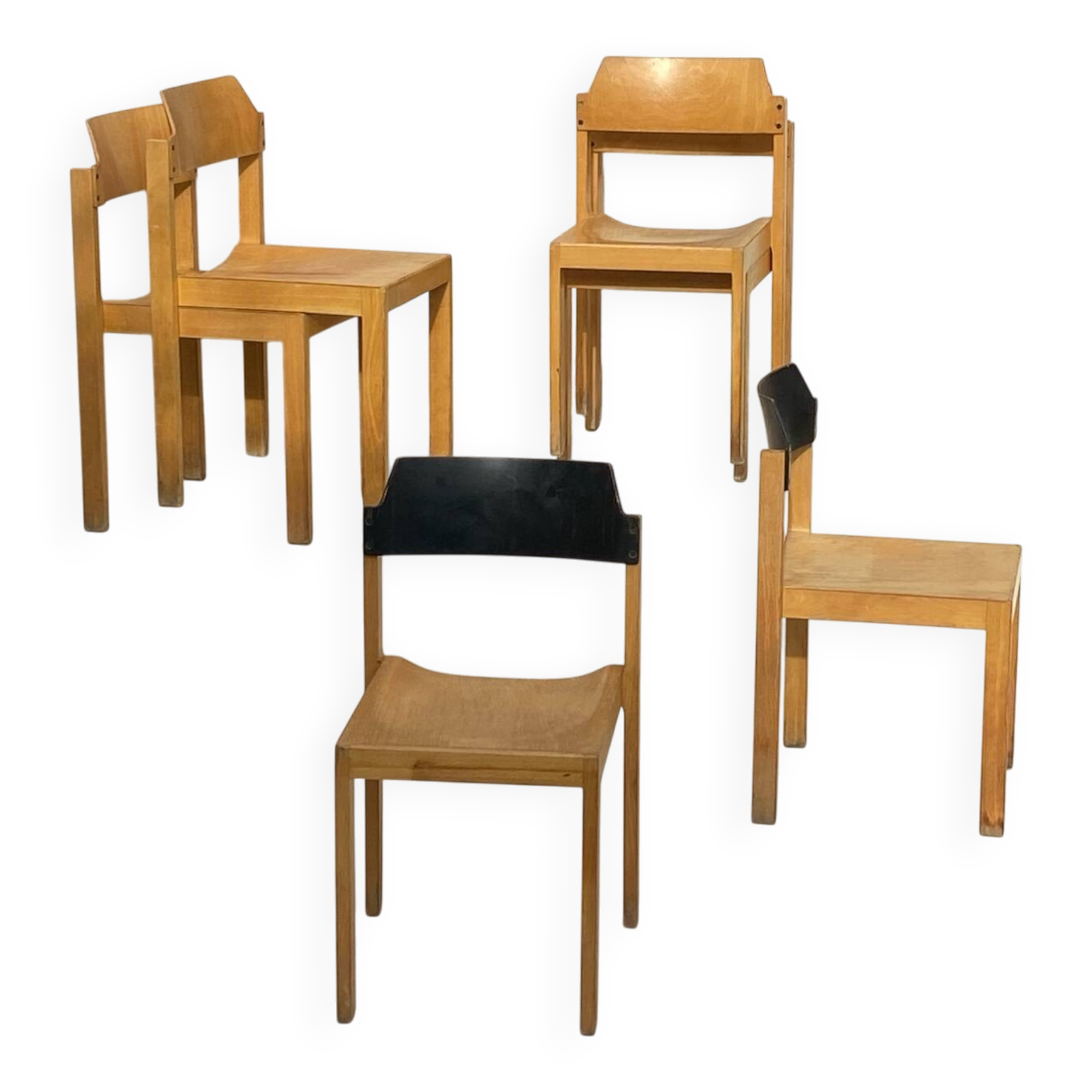 Set of 6 stackable chairs