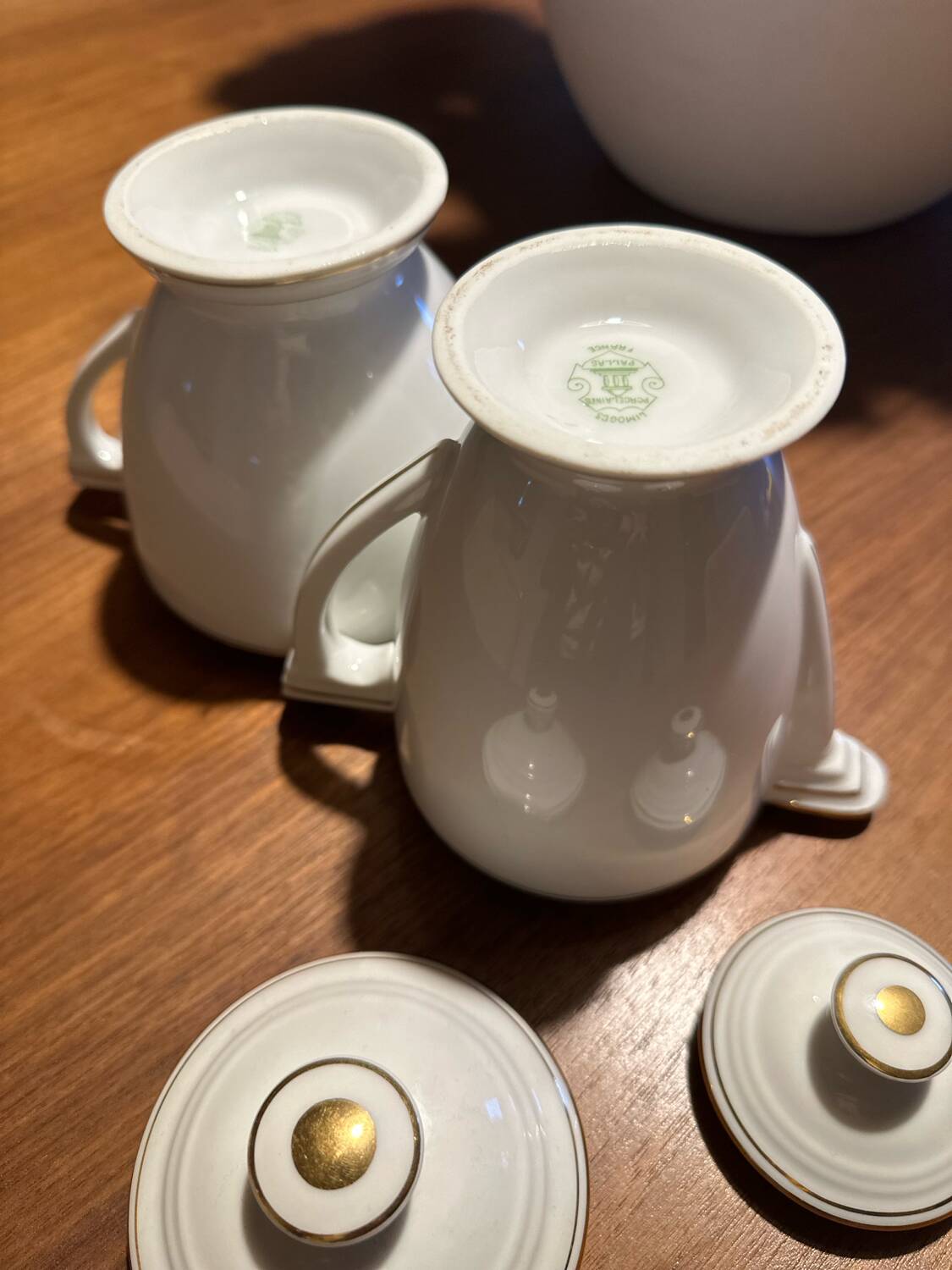 Sugar bowl and milk jug in Limoge porcelain