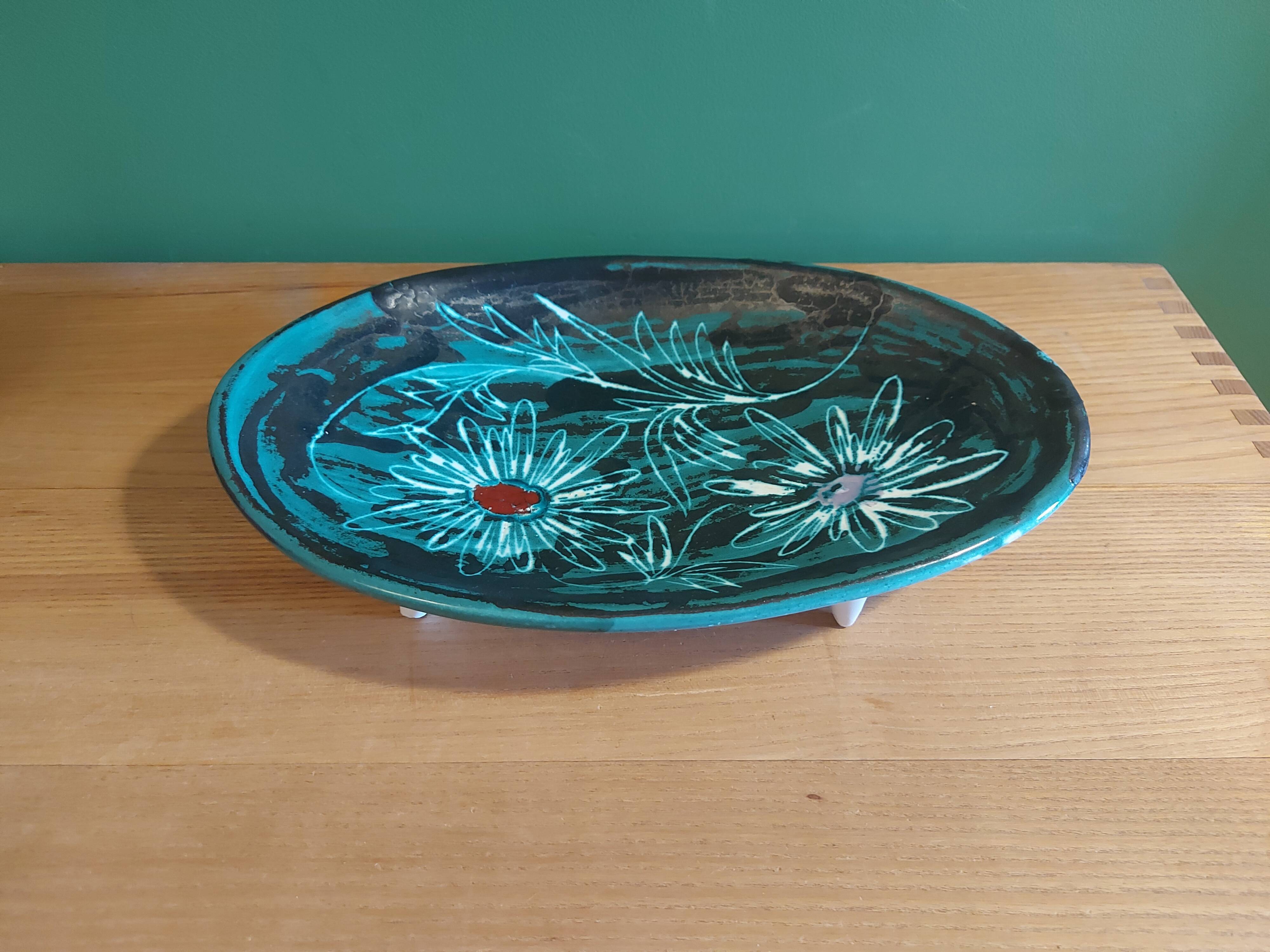 Vallauris cermal dish