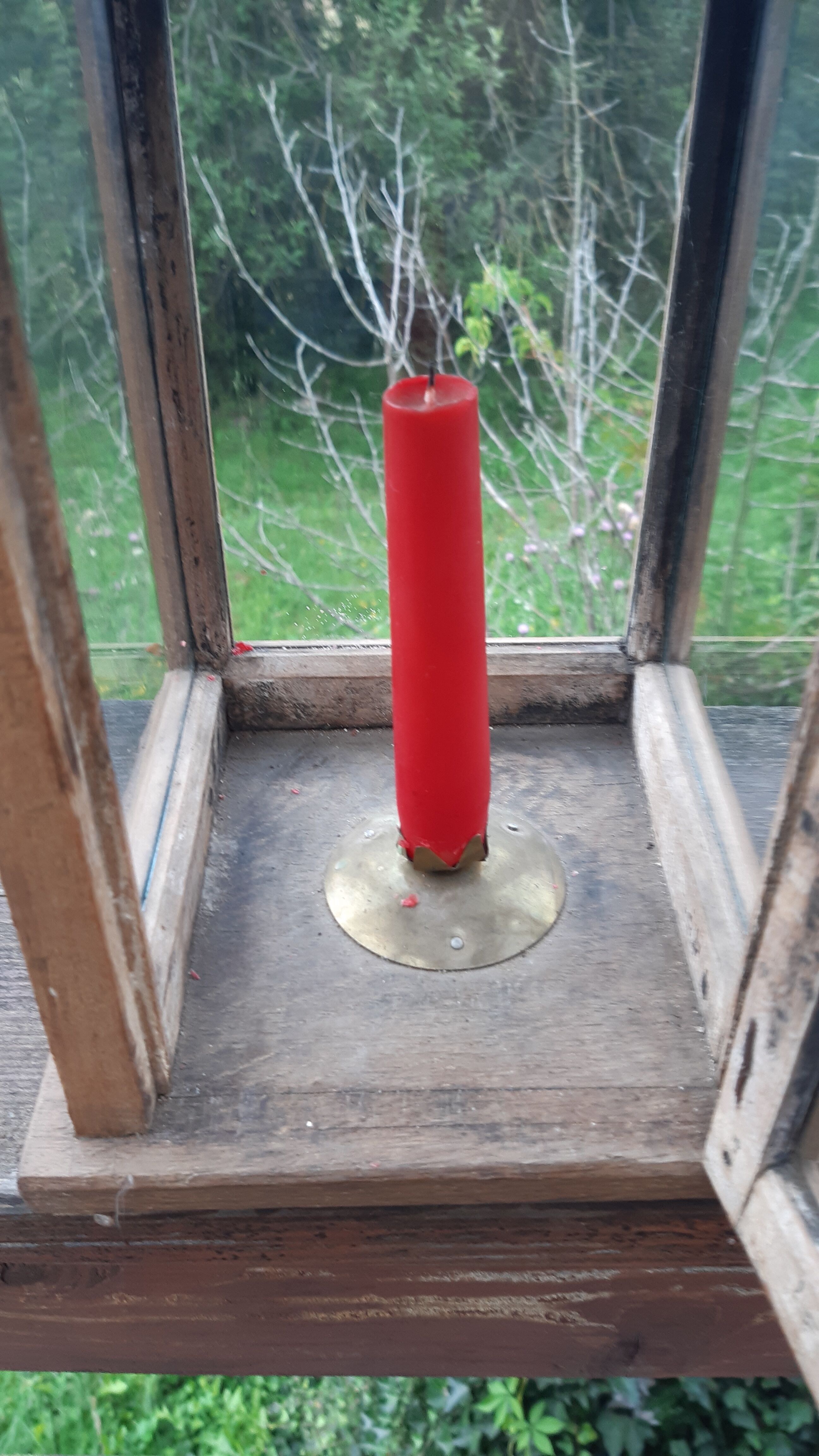 Lanterne en bois