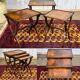 Suite de tables gigognes anglaises en acajou des années 1950