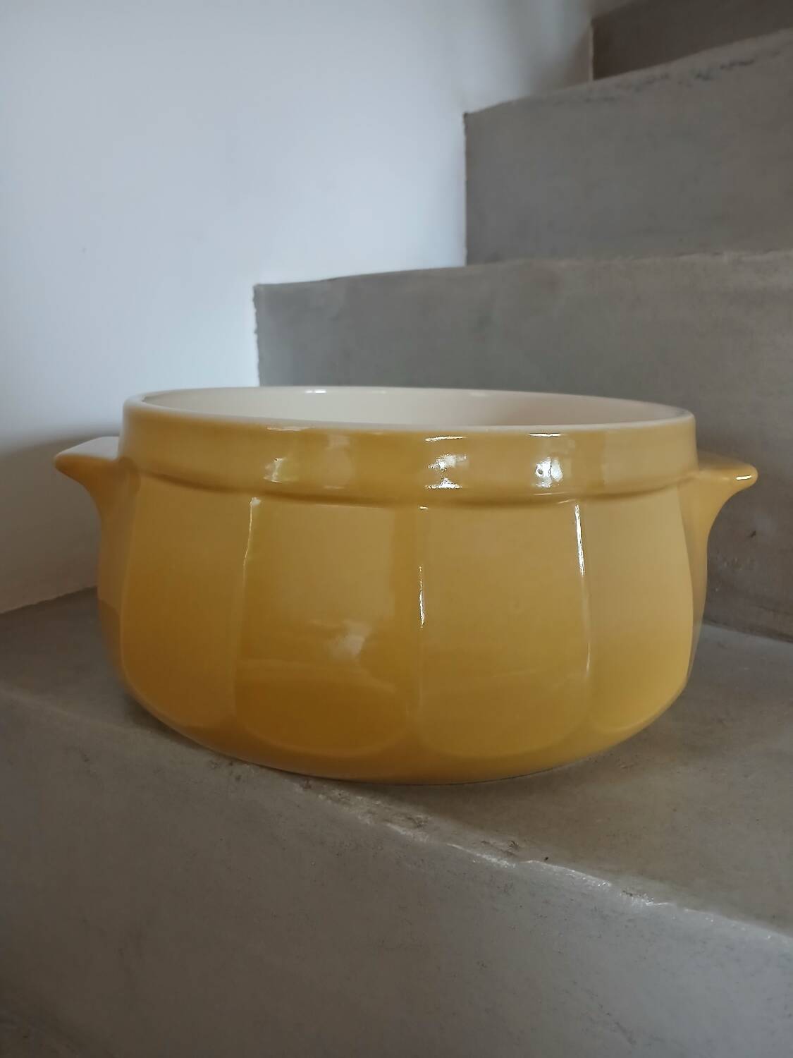 Émile Henry salad bowl