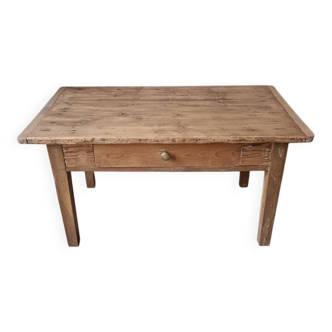 Farmhouse coffee table