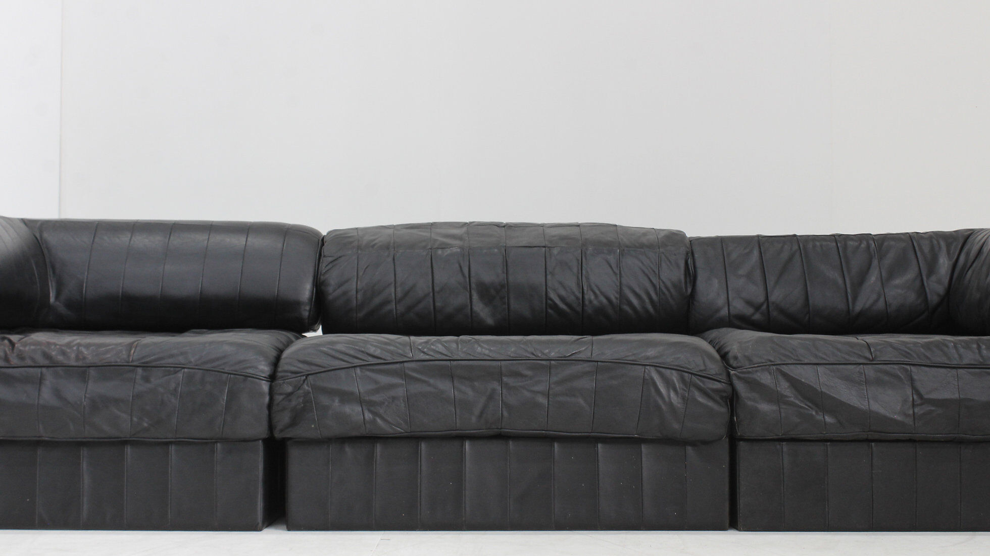 De Sede DS 88 modular sofa black leather patchwork Switzerland 1970s