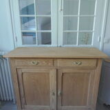 Vintage oak sideboard, 2 drawers, 2 doors, 1 shelf.