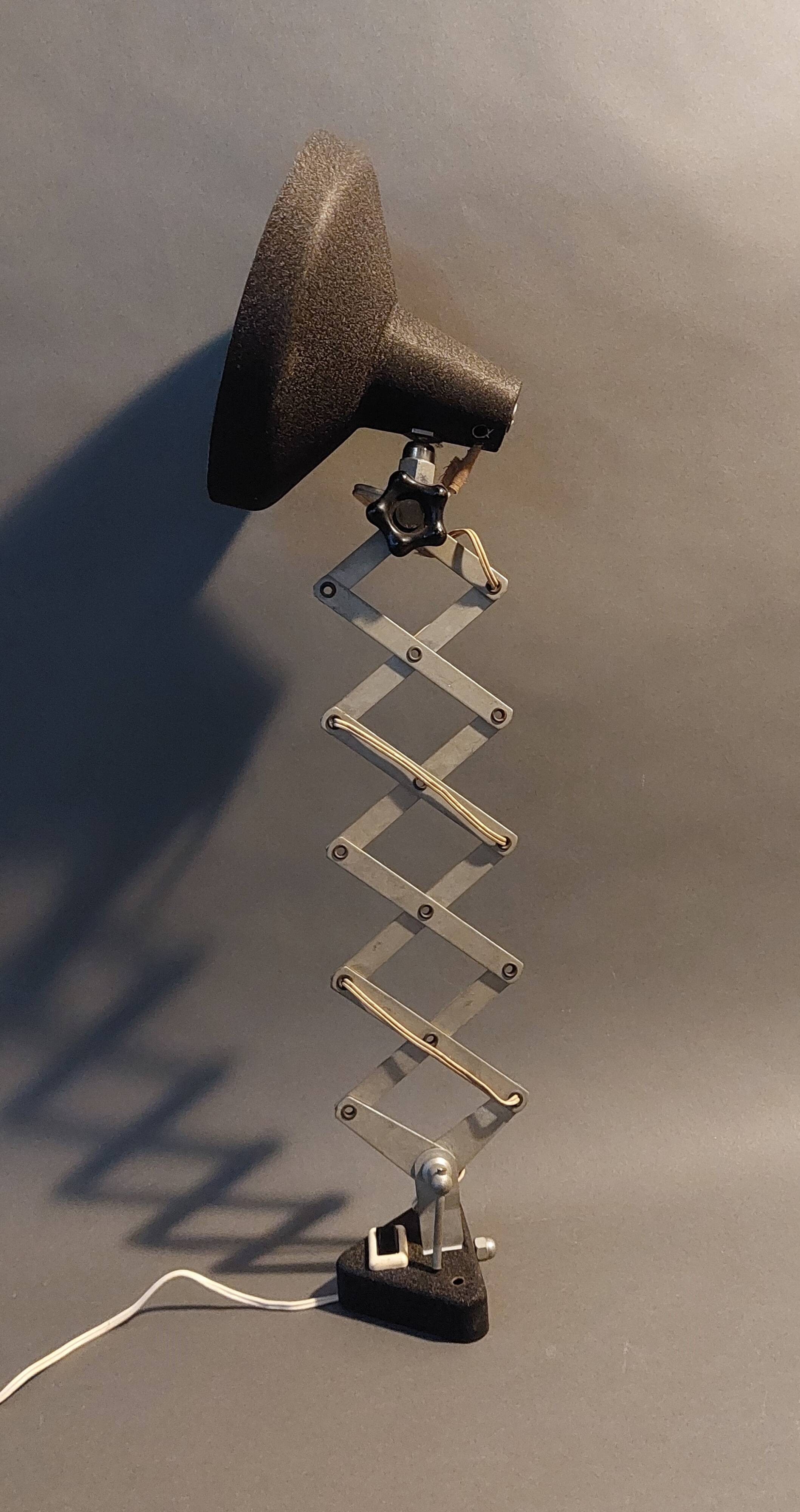 Vintage Aluminor accordion stem light 1960.