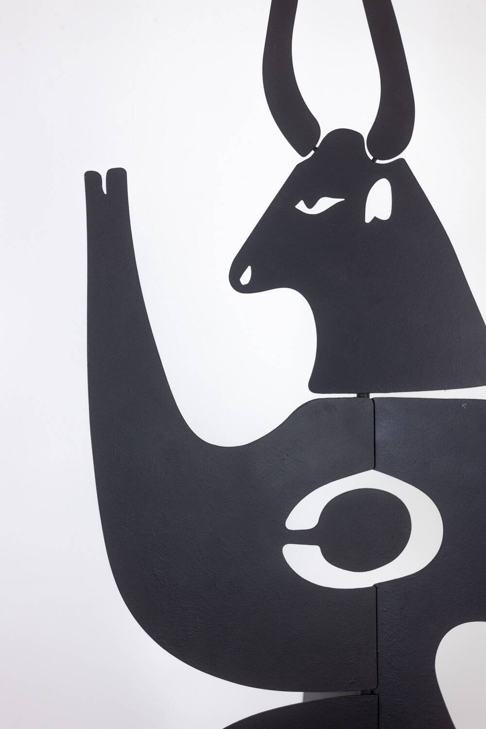 Antonine de Saint Pierre. Sculpture “Tauride”. Contemporary work.