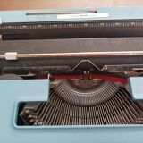 Machine à écrire Olivetti Studio 46 bleue vintage révisée