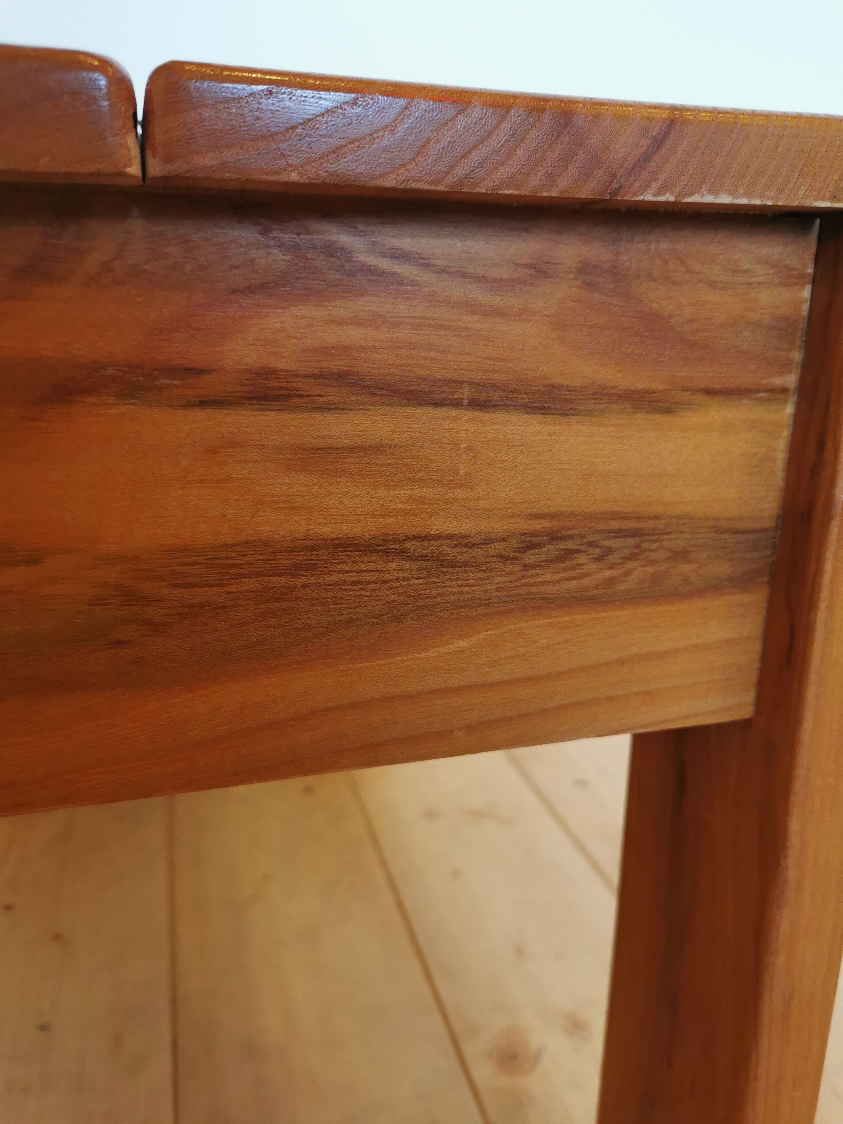 Paire de chevets en orme Maison Regain