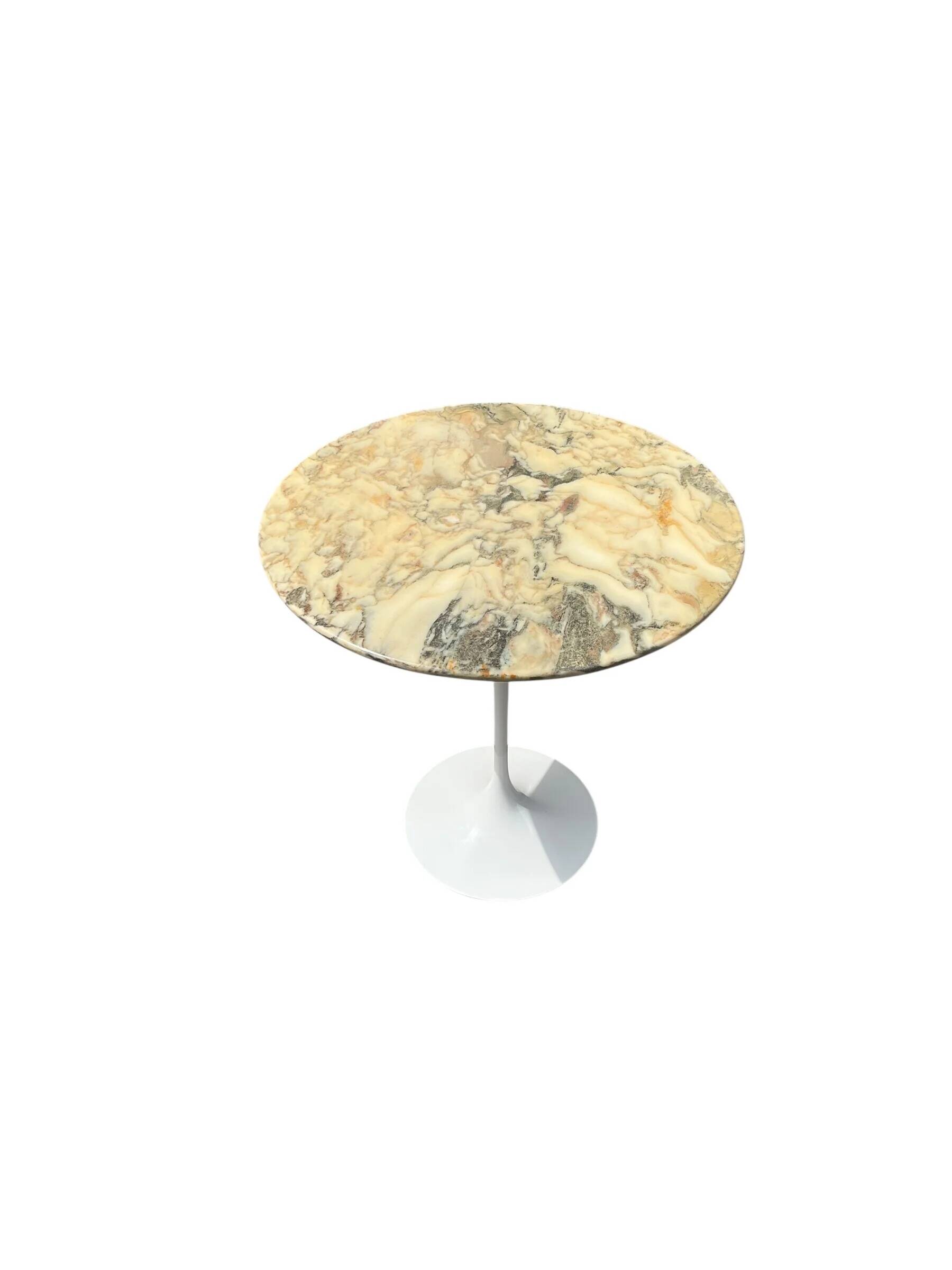 Tulip marble side table by Eero Saarinen for Knoll
