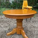 Vintage 70s table and 4 chairs set