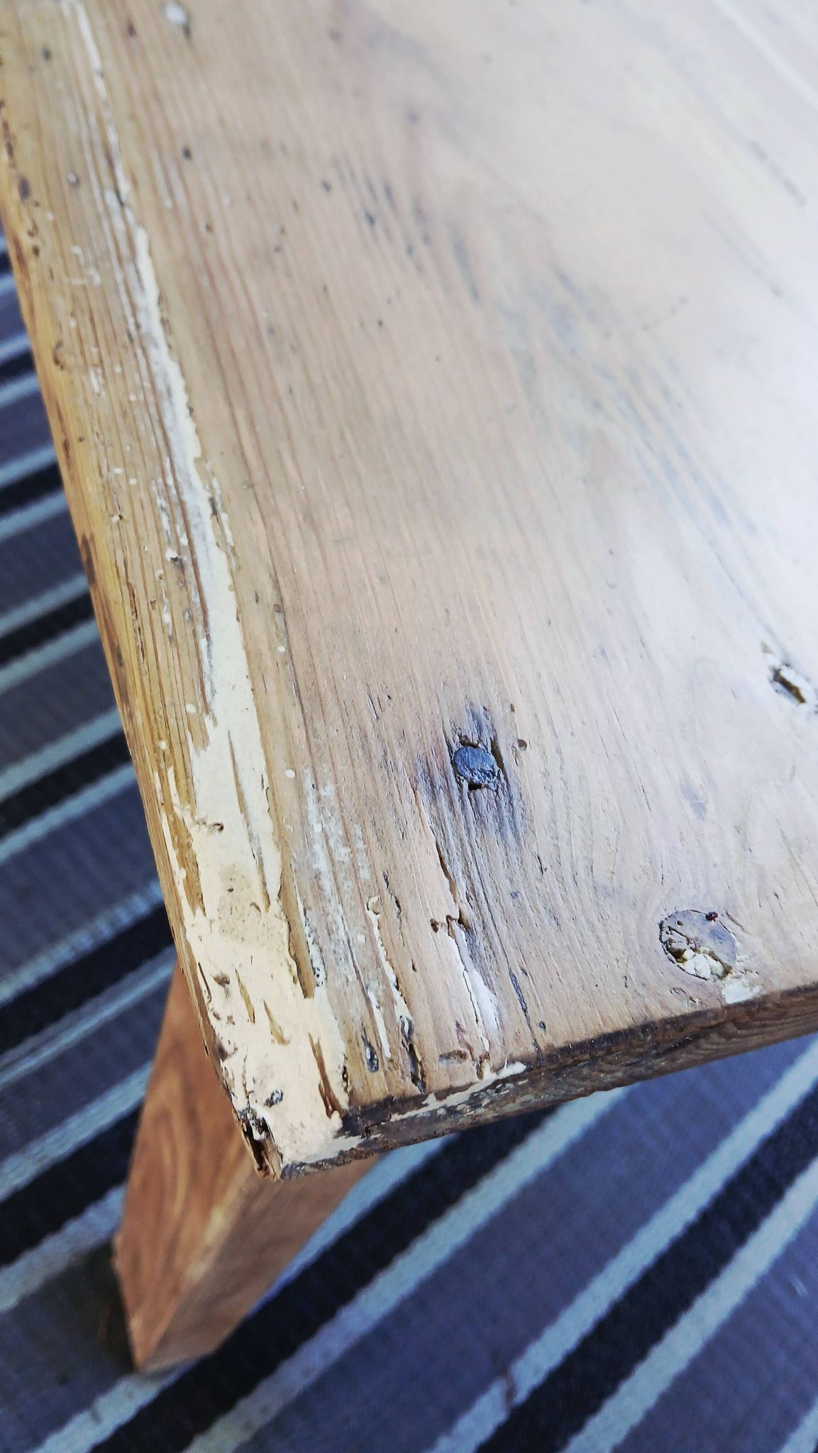 Table basse de ferme ancienne
