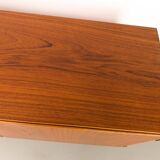 Enfilade danoise en teck par Carlo Jensen pour Hundevad & Co., 1960s