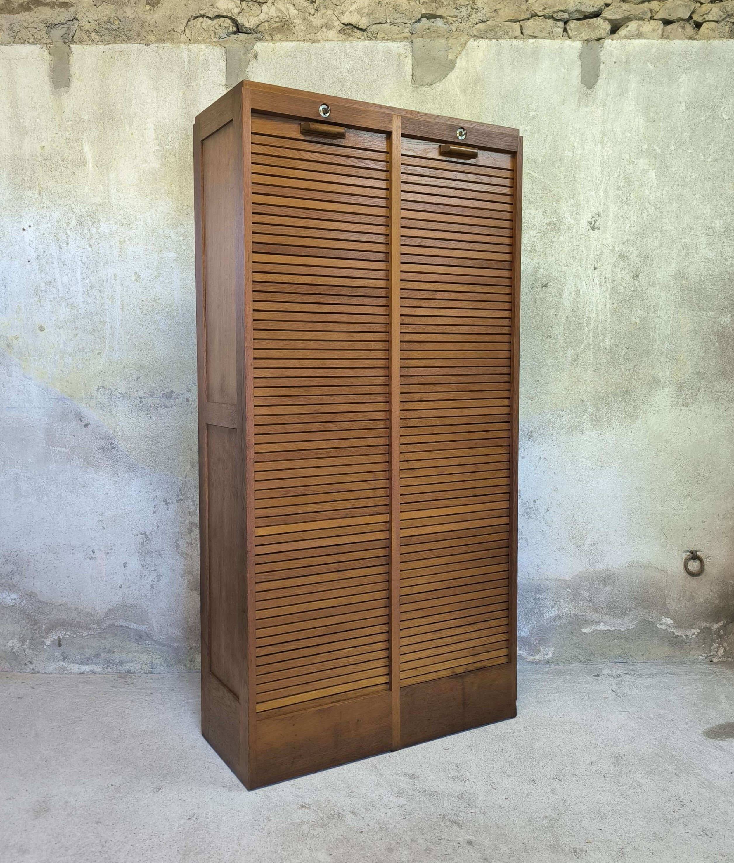 Vintage double curtain grand binder