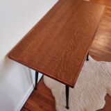 Black metal foot console