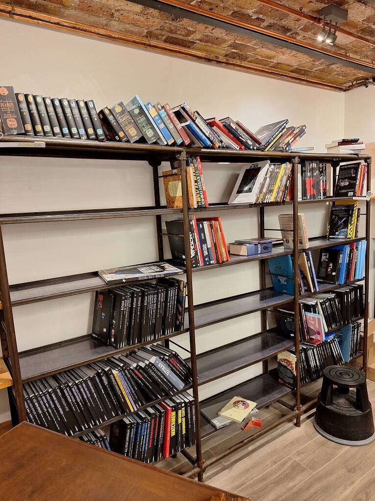 Old industrial metal shelf of 3 linear meters