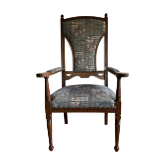 Antique English Arts and Crafts armchair